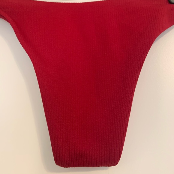 BRAND NEW red ribbed bikini bottoms. Never worn - Picture 2 of 5